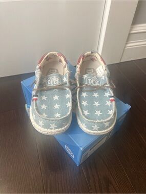 Hey Dude NIB NWT Kids wally Americana denim star Slip-On toddler 10 American 🇺🇸